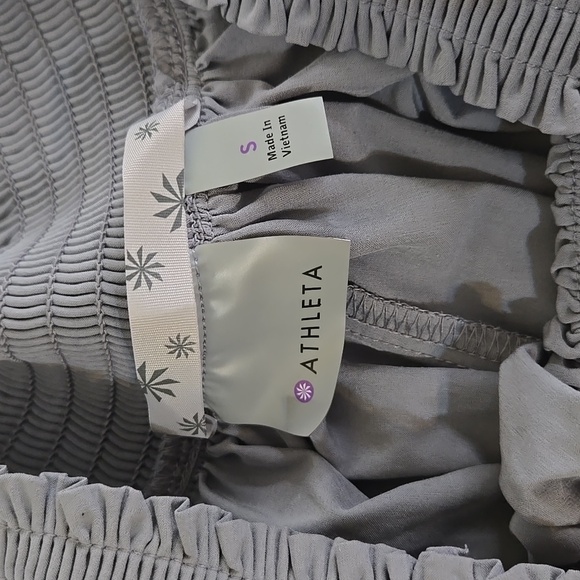 Athleta Gray Shorts F3 - Picture 3 of 6